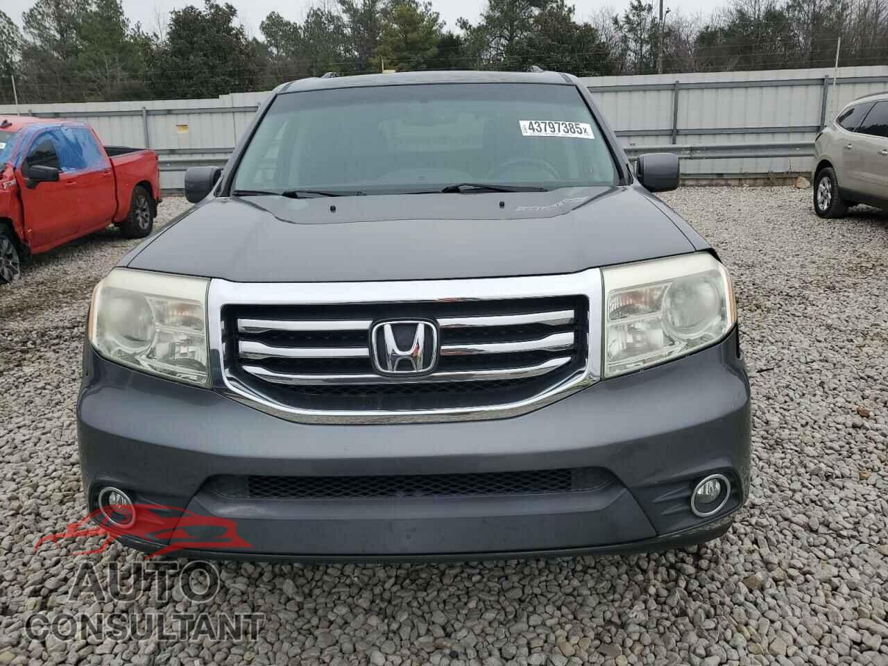 HONDA PILOT 2013 - 5FNYF3H54DB026434