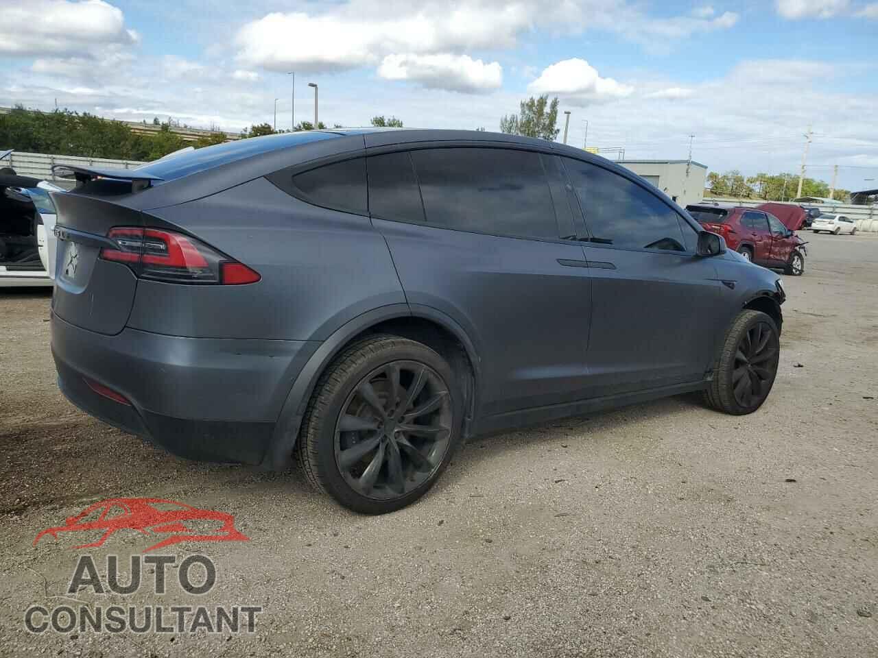 TESLA MODEL X 2020 - 5YJXCDE27LF240997