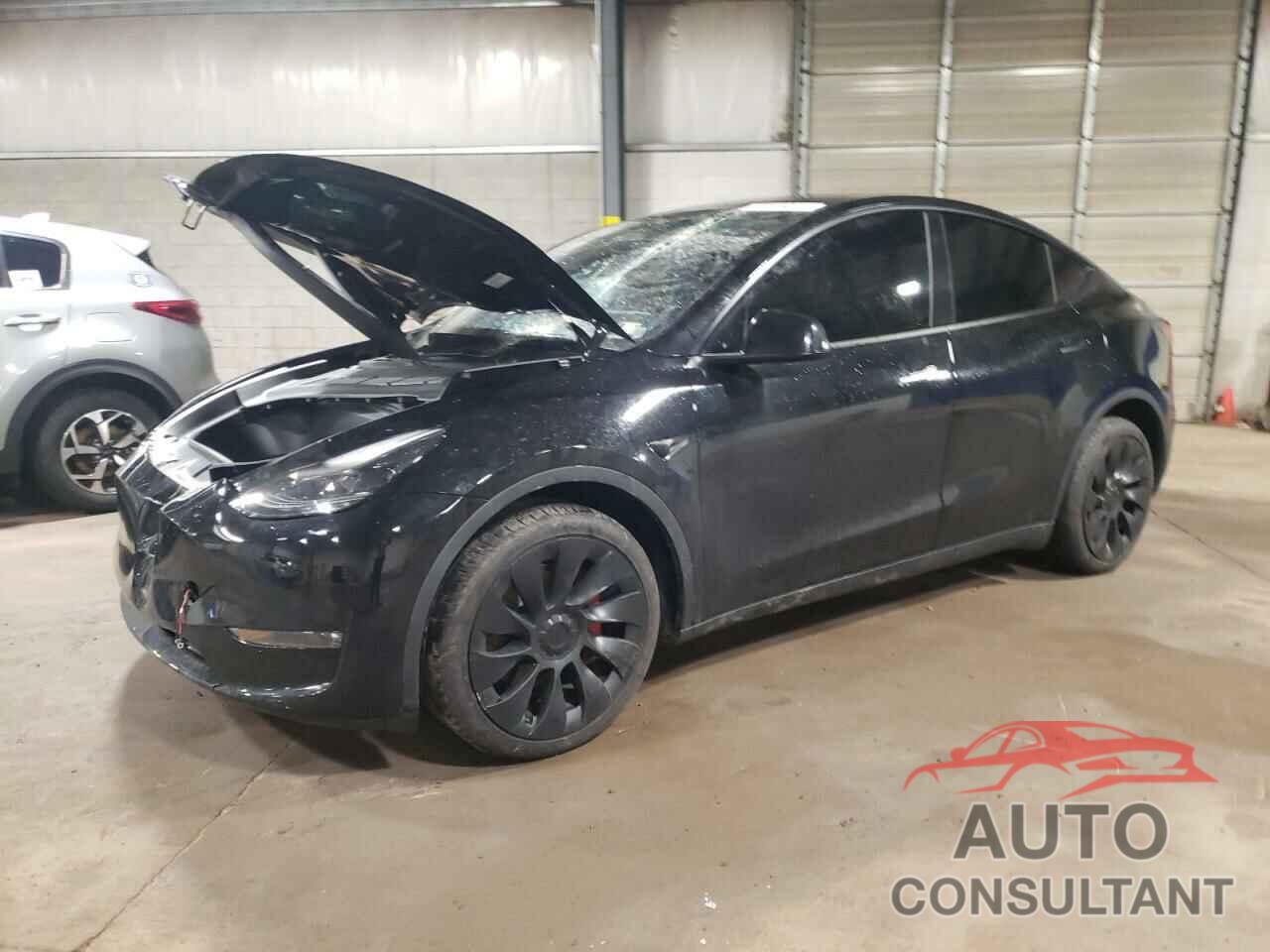 TESLA MODEL Y 2023 - 7SAYGDEE8PF791046