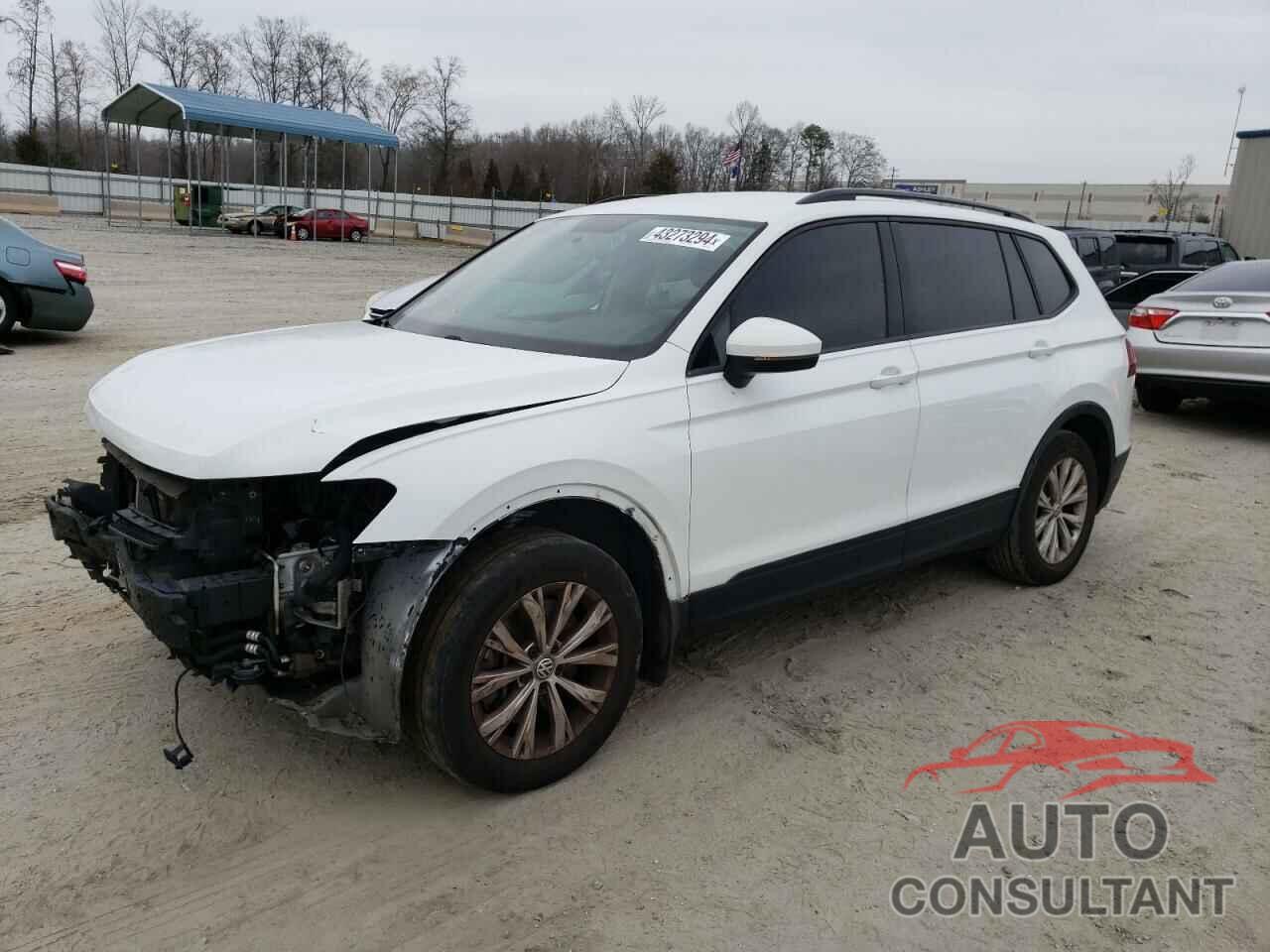 VOLKSWAGEN TIGUAN 2018 - 3VV1B7AX1JM052739