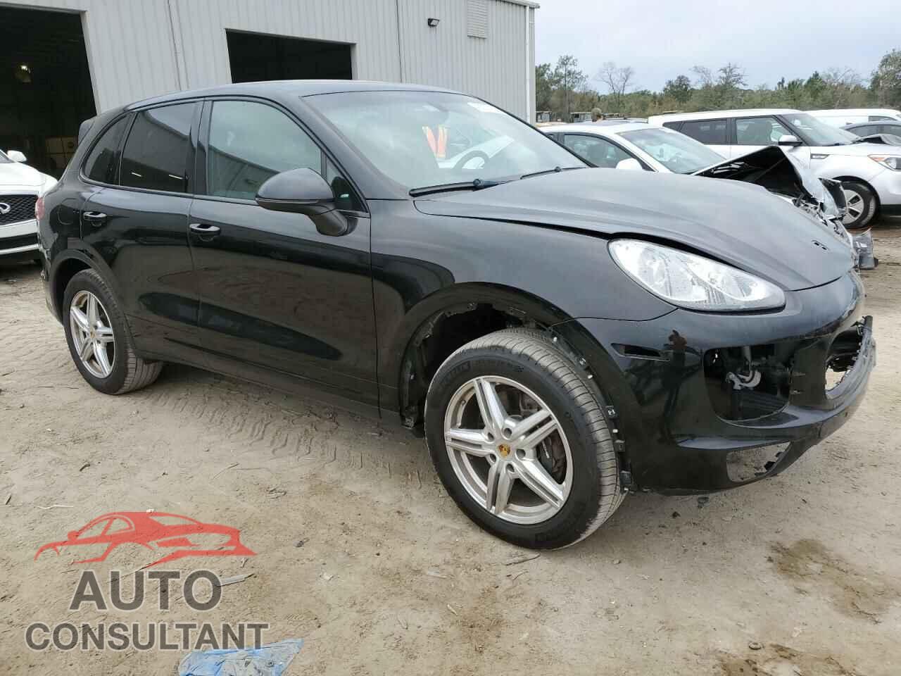 PORSCHE CAYENNE 2016 - WP1AA2A21GKA14886