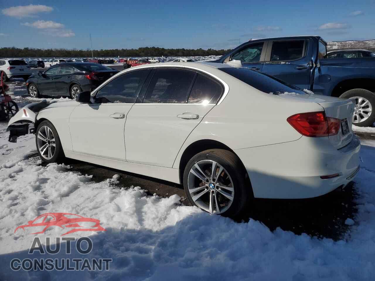 BMW 3 SERIES 2015 - WBA3B9C50FF589976