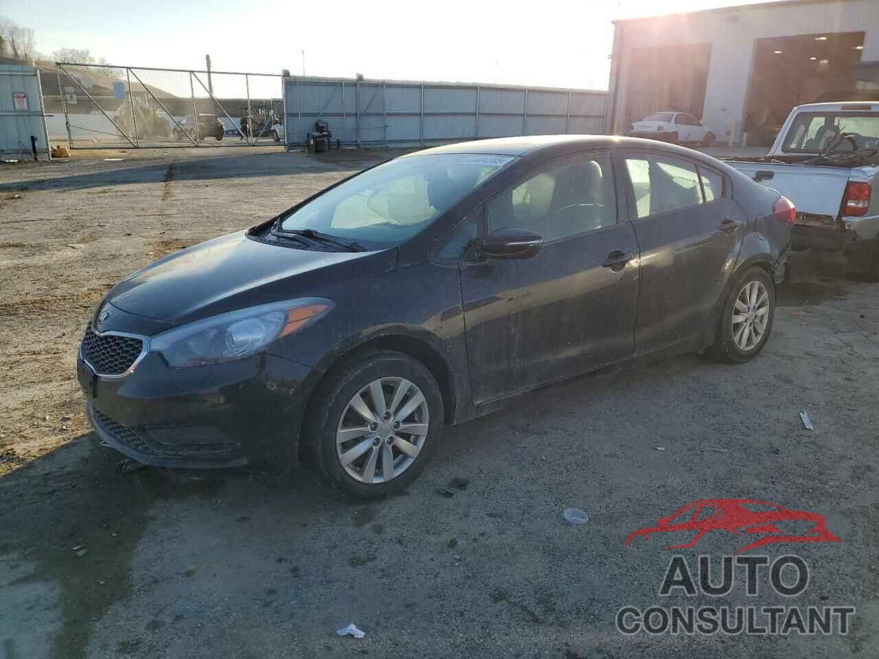 KIA FORTE 2016 - KNAFX4A60G5558344