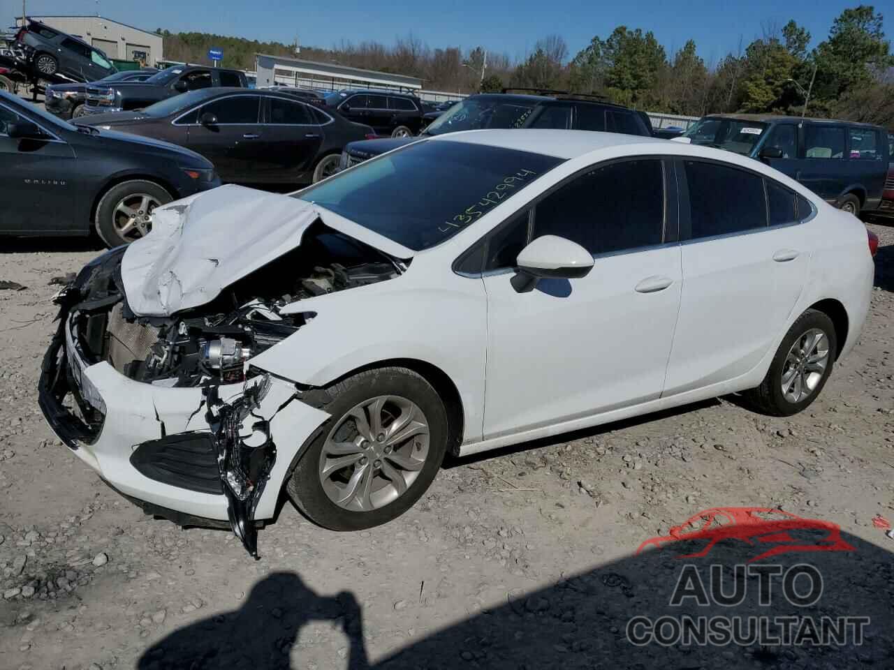 CHEVROLET CRUZE 2019 - 1G1BE5SM5K7146338