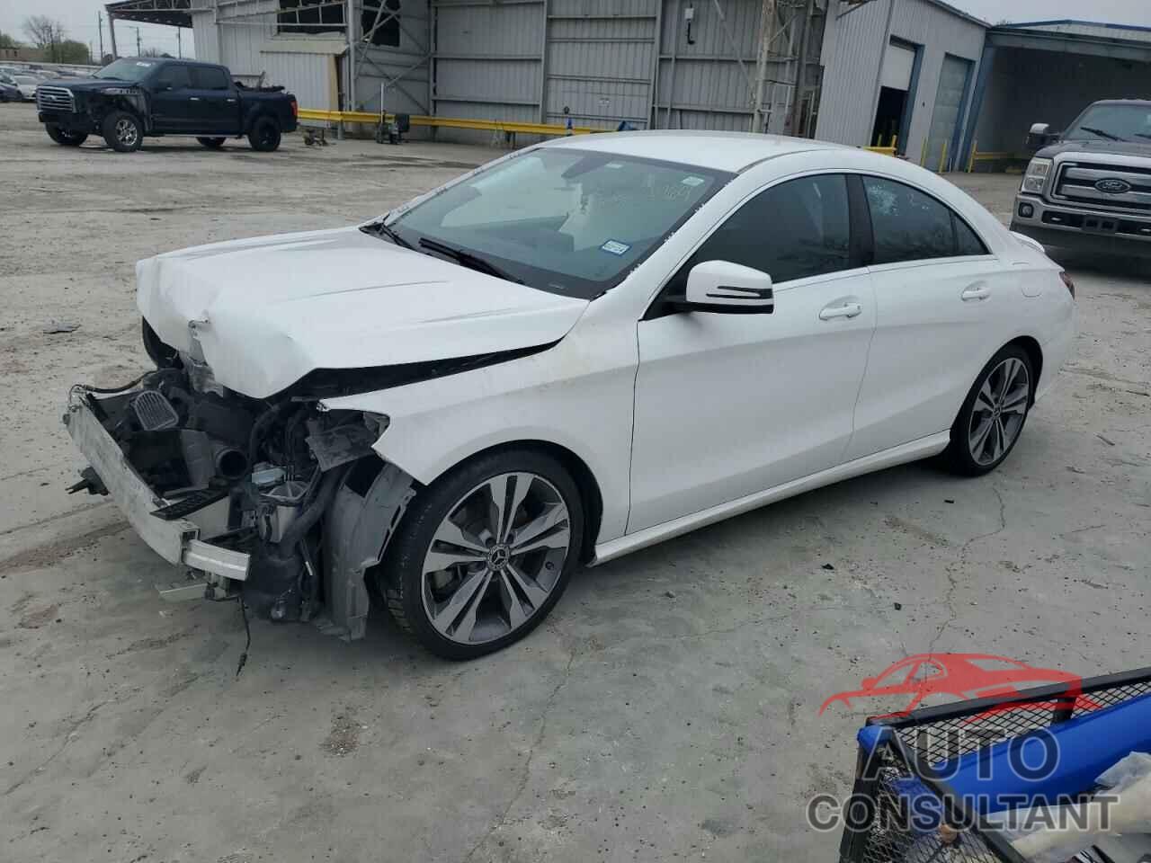 MERCEDES-BENZ CLA-CLASS 2019 - WDDSJ4EB9KN736731