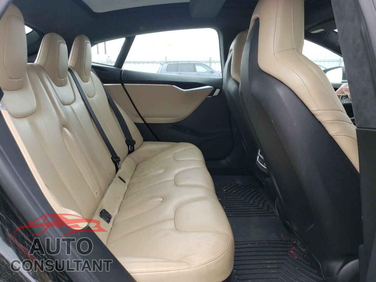 TESLA MODEL S 2016 - 5YJSA1E24GF129747