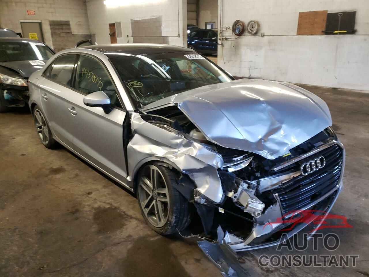 AUDI A3 2017 - WAUB8GFF0H1026476