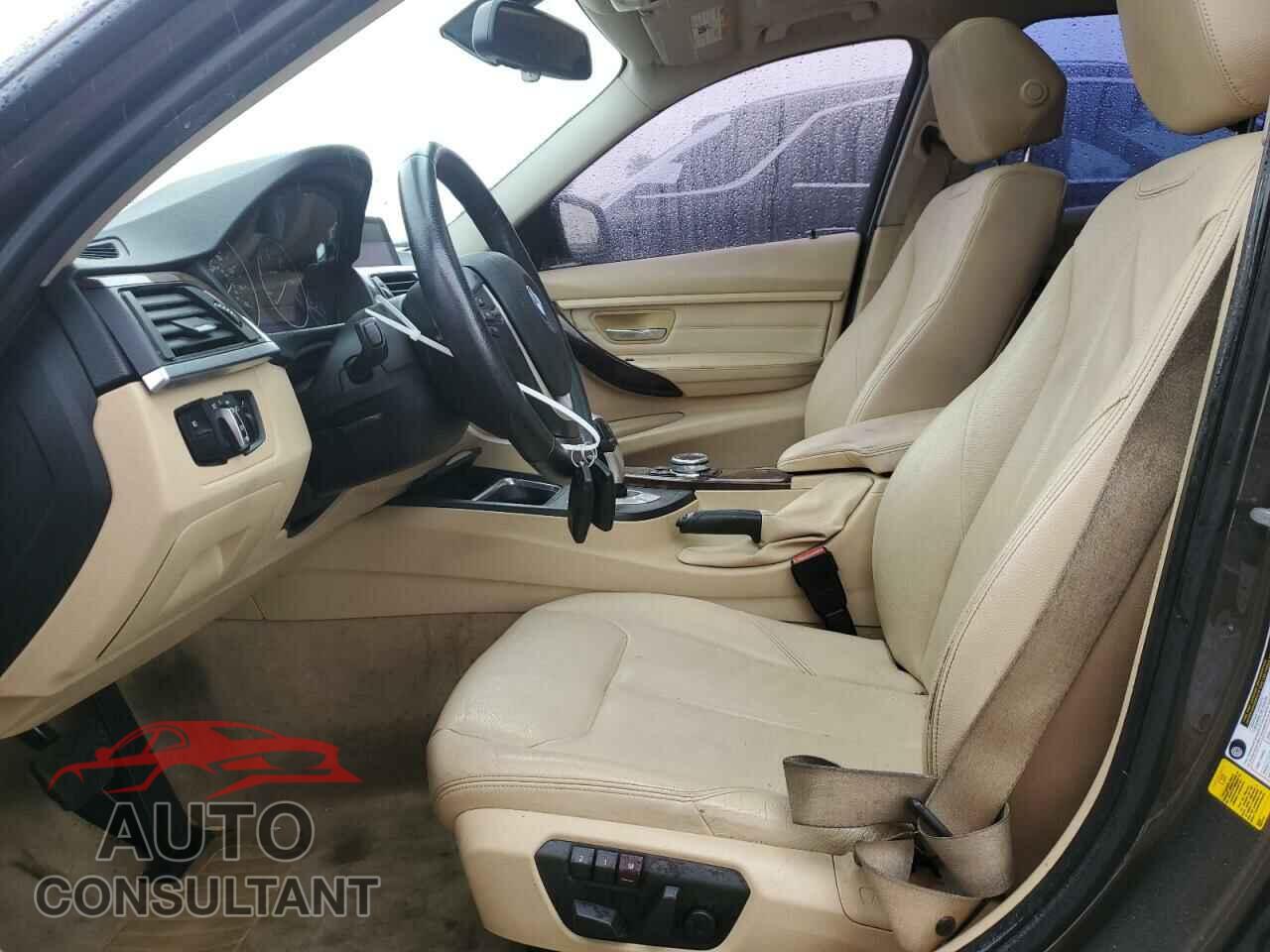 BMW 3 SERIES 2014 - WBA3D3C55EK156859