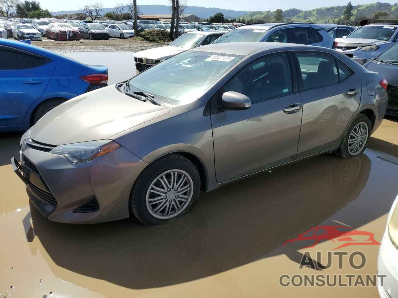 TOYOTA COROLLA 2018 - 2T1BURHE1JC968021
