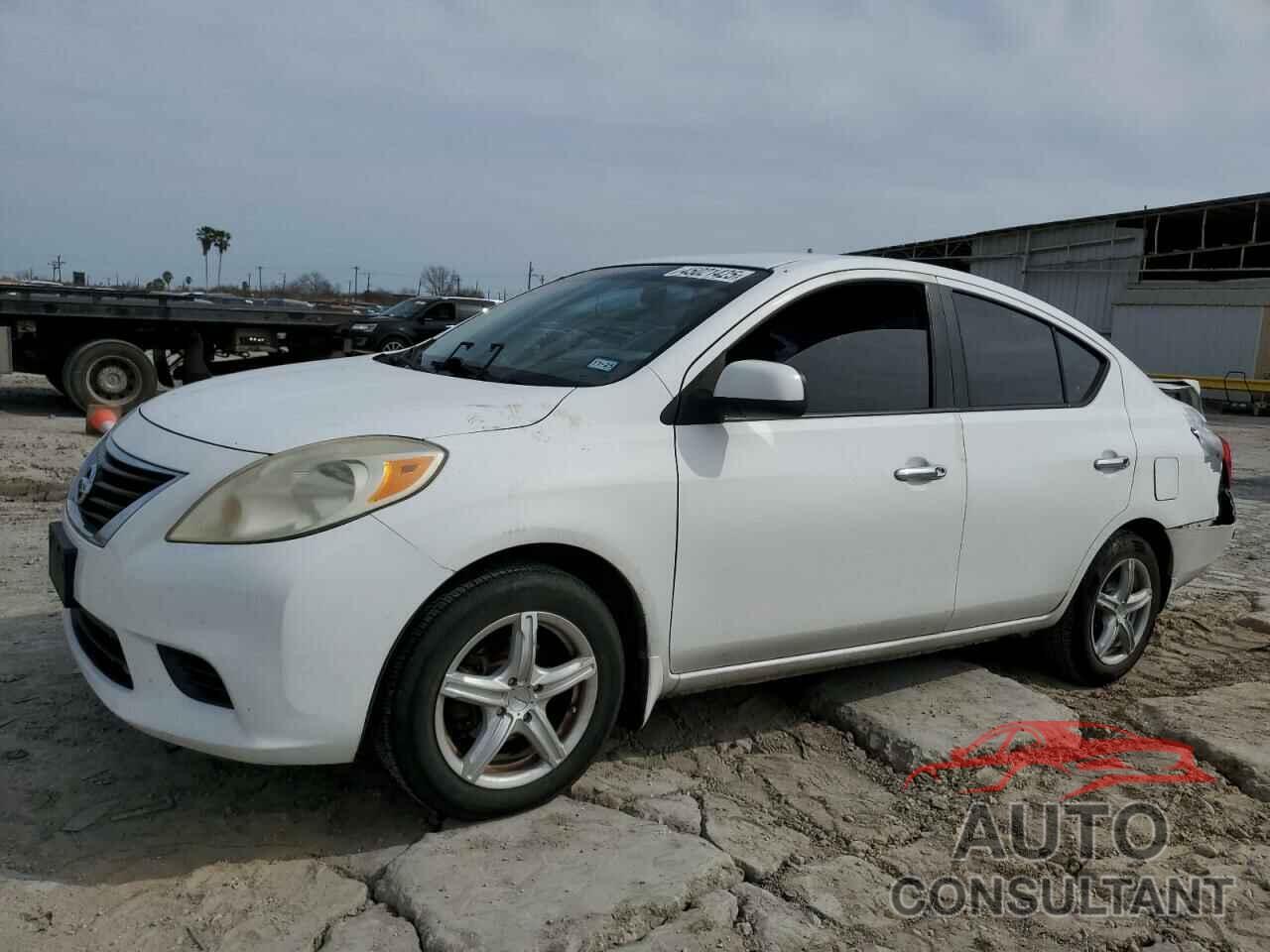 NISSAN VERSA 2014 - 3N1CN7AP0EL826895