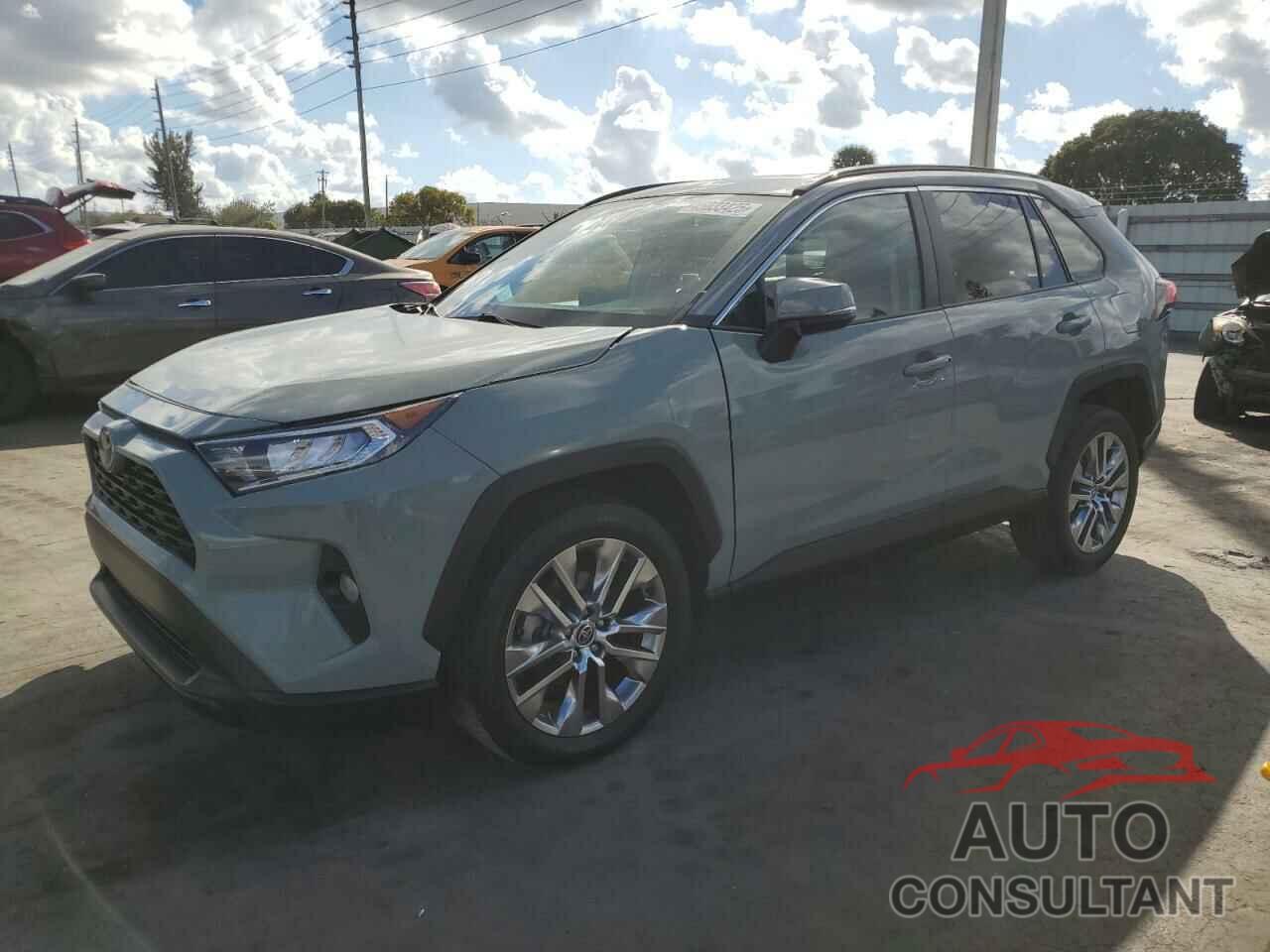 TOYOTA RAV4 2021 - 2T3C1RFV4MW132181