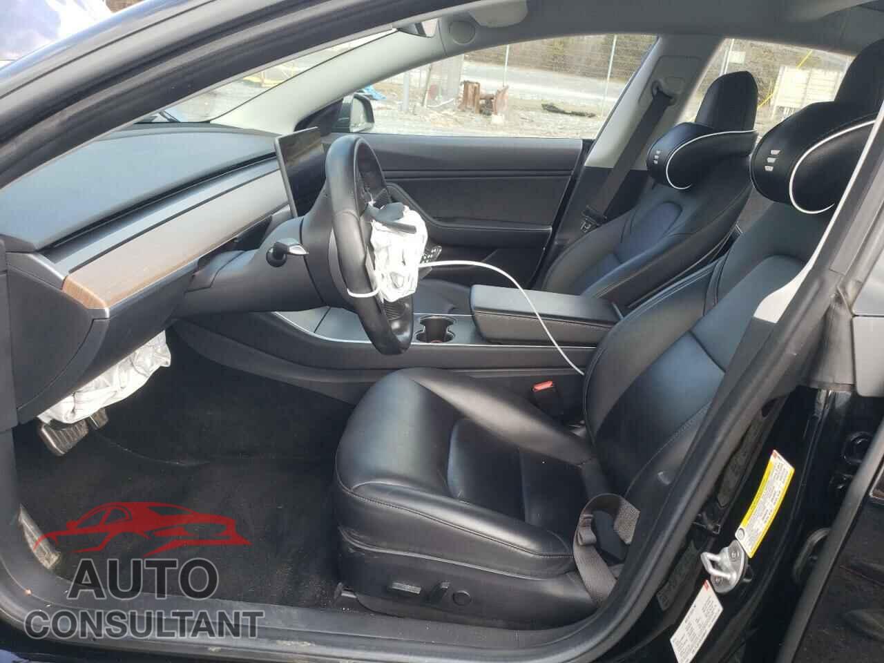 TESLA MODEL 3 2018 - 5YJ3E1EB2JF068012