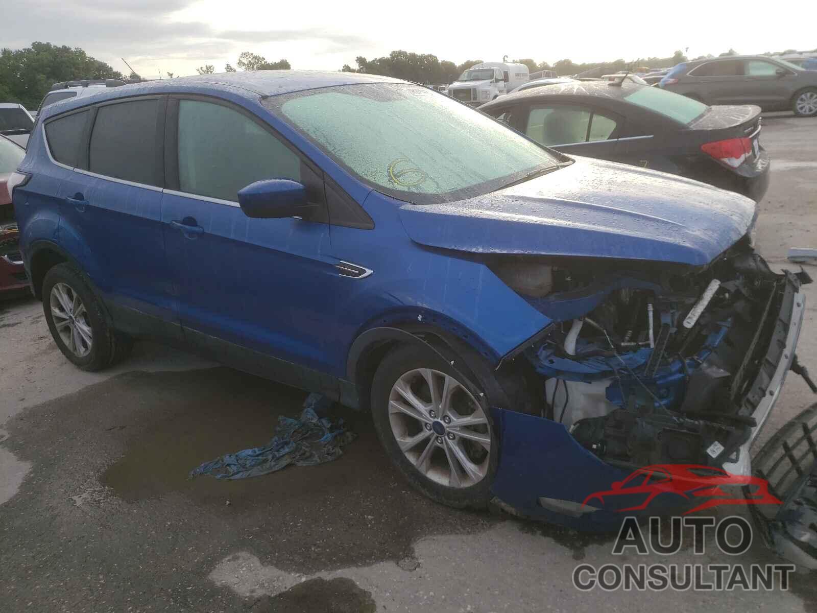 FORD ESCAPE 2017 - 1FMCU9GDXHUE39317