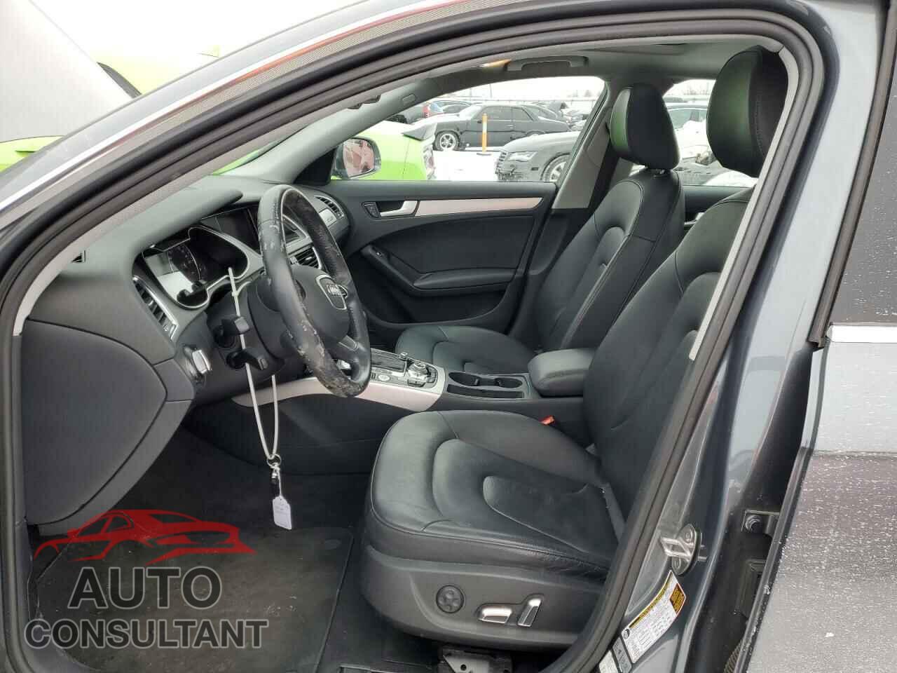 AUDI A4 2013 - WAUFFAFL9DN026456