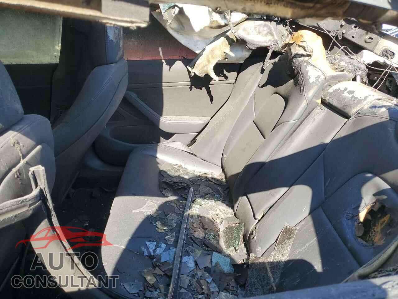 TESLA MODEL 3 2018 - 5YJ3E1EA9JF016464