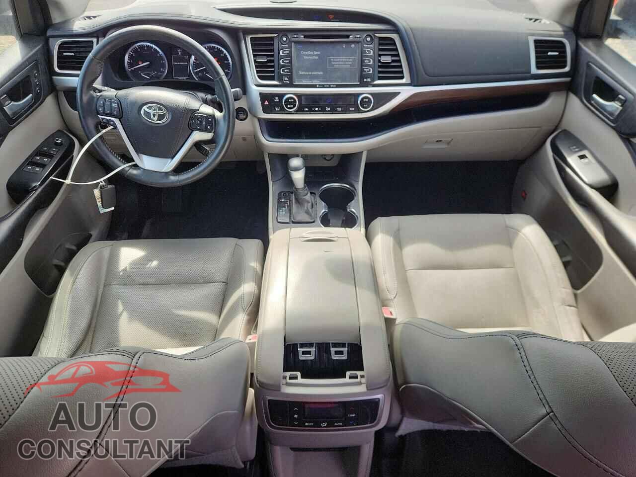 TOYOTA HIGHLANDER 2016 - 5TDYKRFH4GS179357