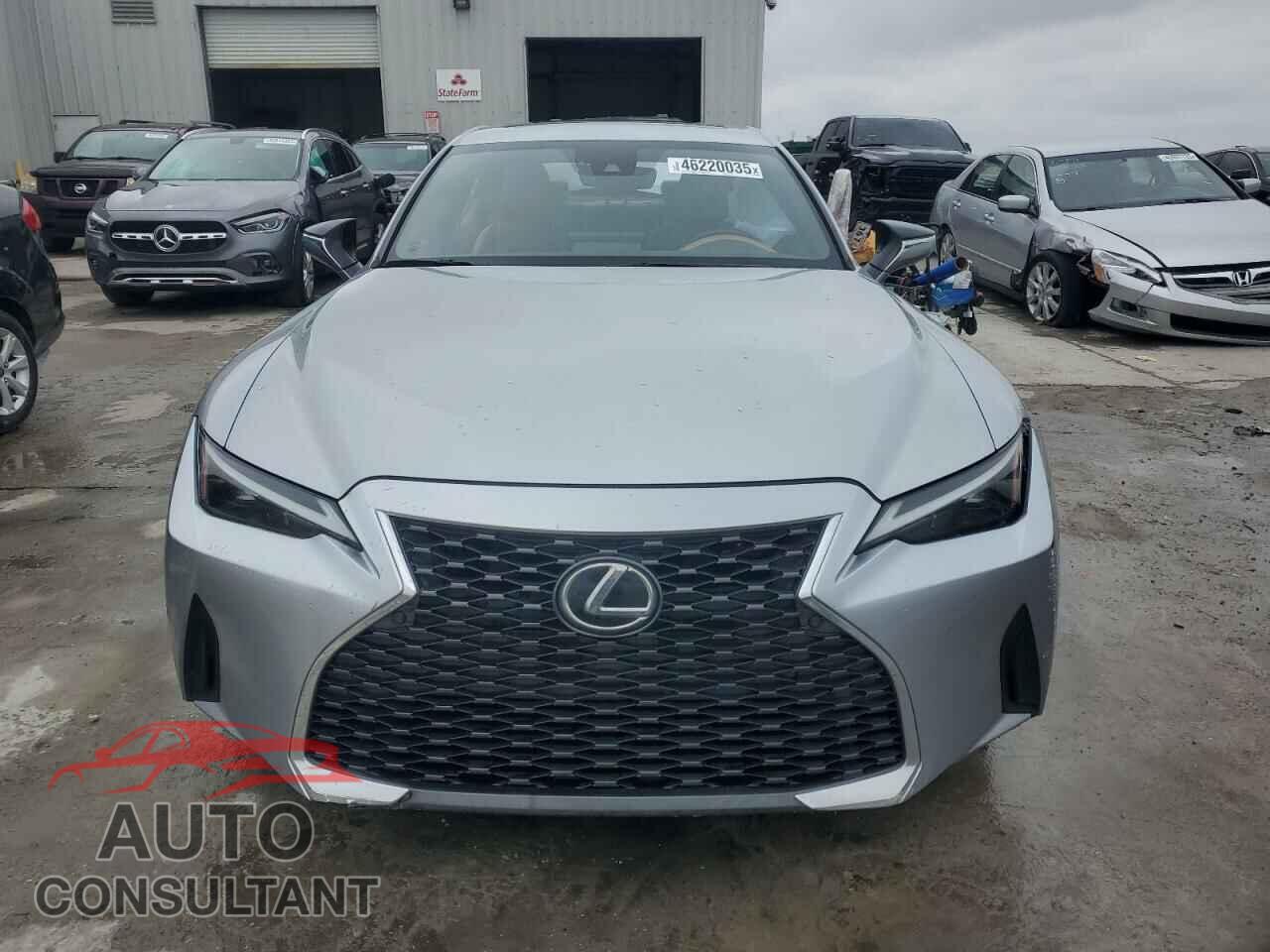 LEXUS IS 2021 - JTHCA1D2XM5113912