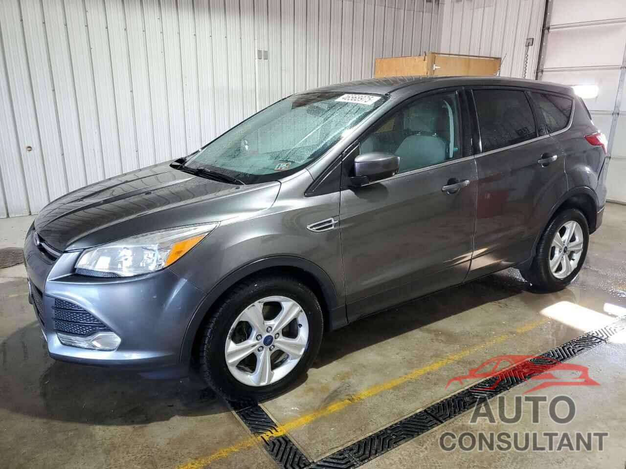 FORD ESCAPE 2015 - 1FMCU9GX7FUA82637