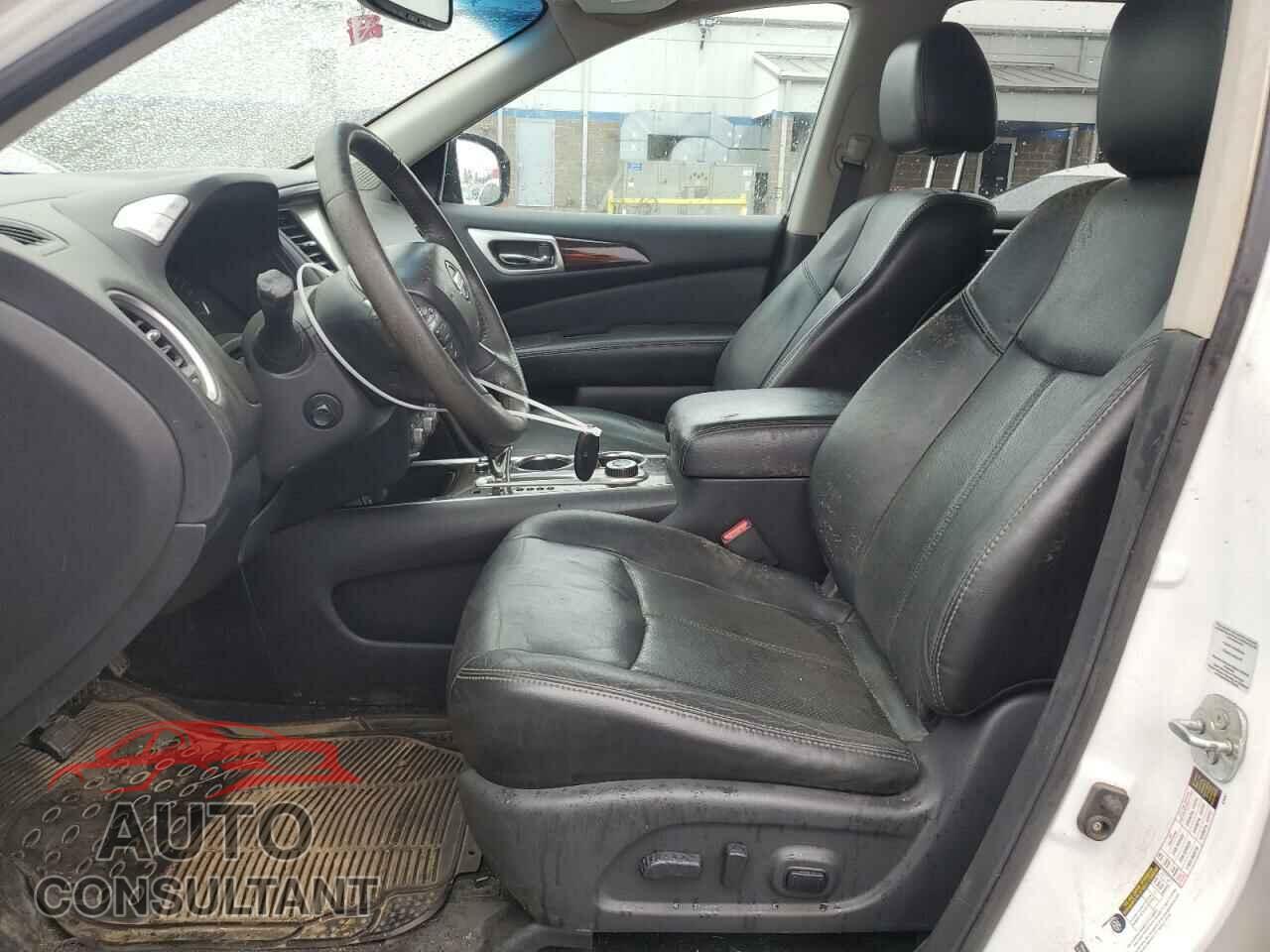 NISSAN PATHFINDER 2013 - 5N1AR2MM6DC674981