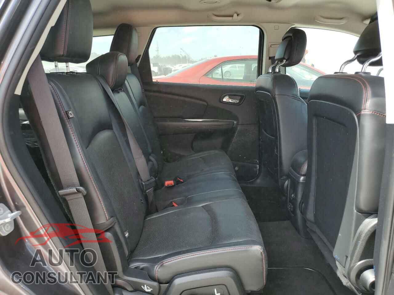 DODGE JOURNEY 2015 - 3C4PDCEG0FT669357
