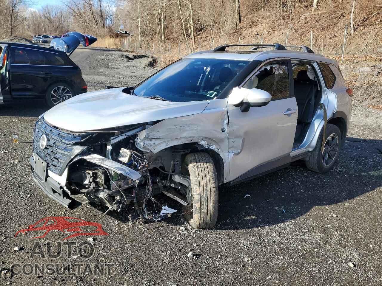 NISSAN ROGUE 2024 - 5N1BT3BB9RC672002
