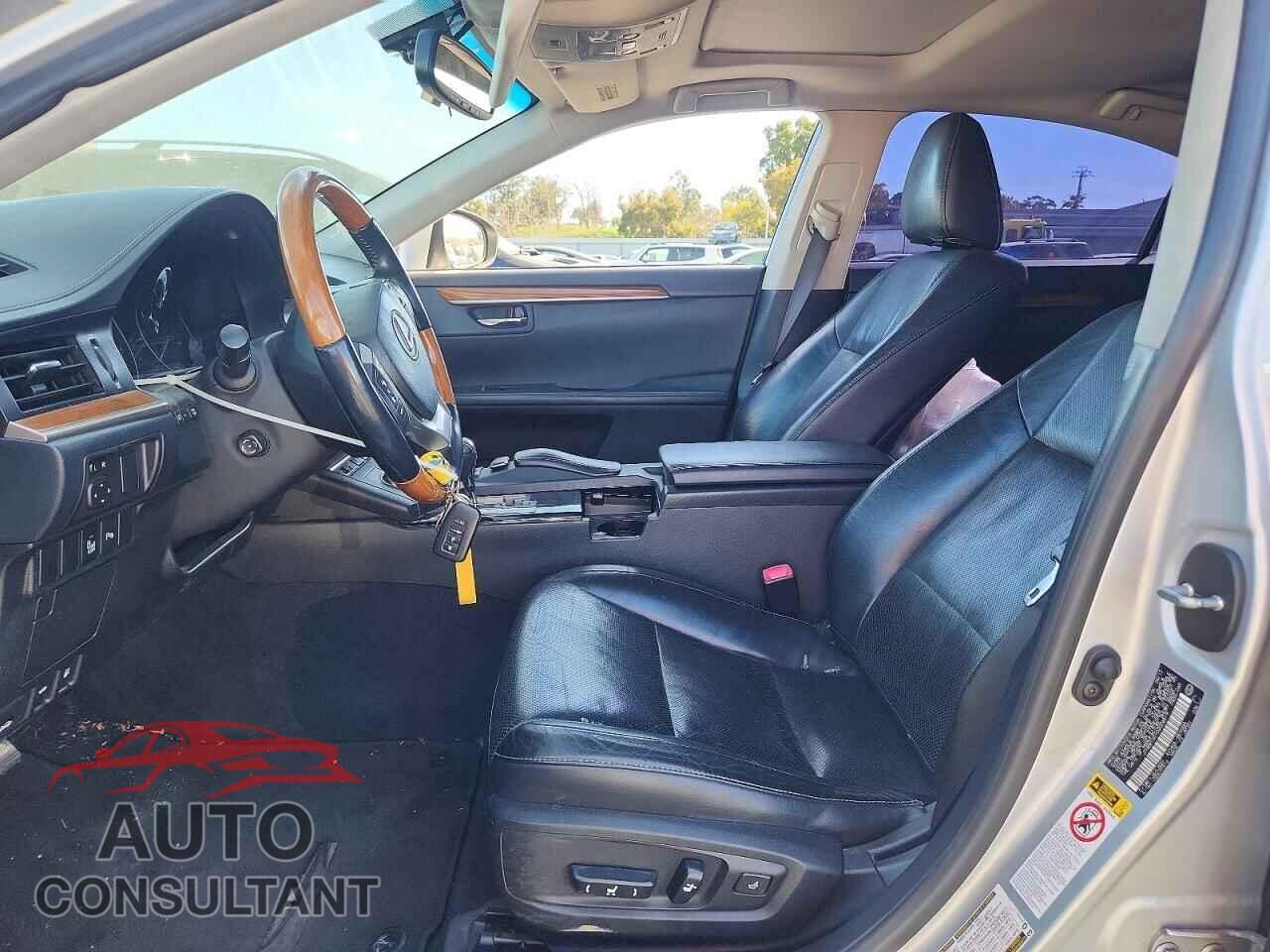 LEXUS ES300 2013 - JTHBW1GG1D2008519