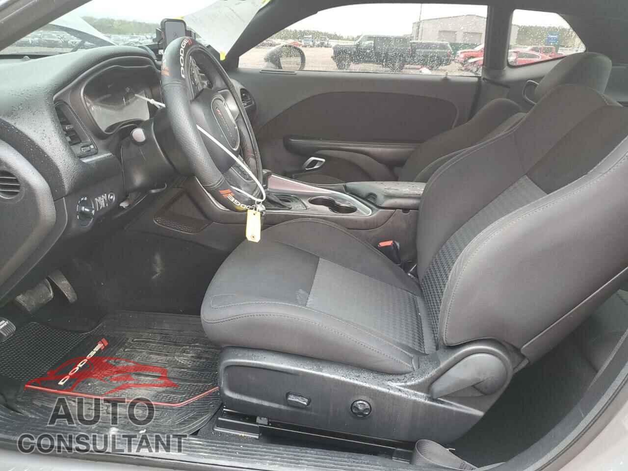 DODGE CHALLENGER 2019 - 2C3CDZJG1KH587104