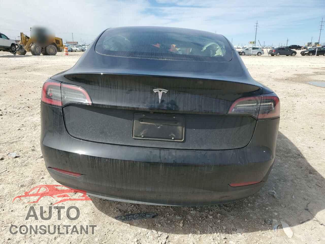 TESLA MODEL 3 2023 - 5YJ3E1EA9PF660183