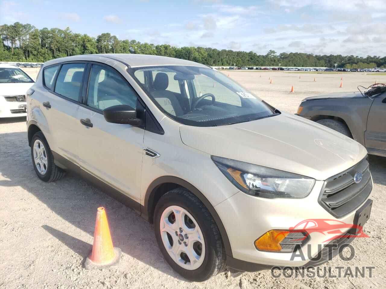 FORD ESCAPE 2018 - 1FMCU0F76JUA36299