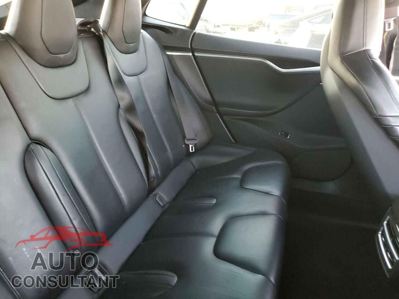 TESLA MODEL S 2016 - 5YJSA1E2XGF126609