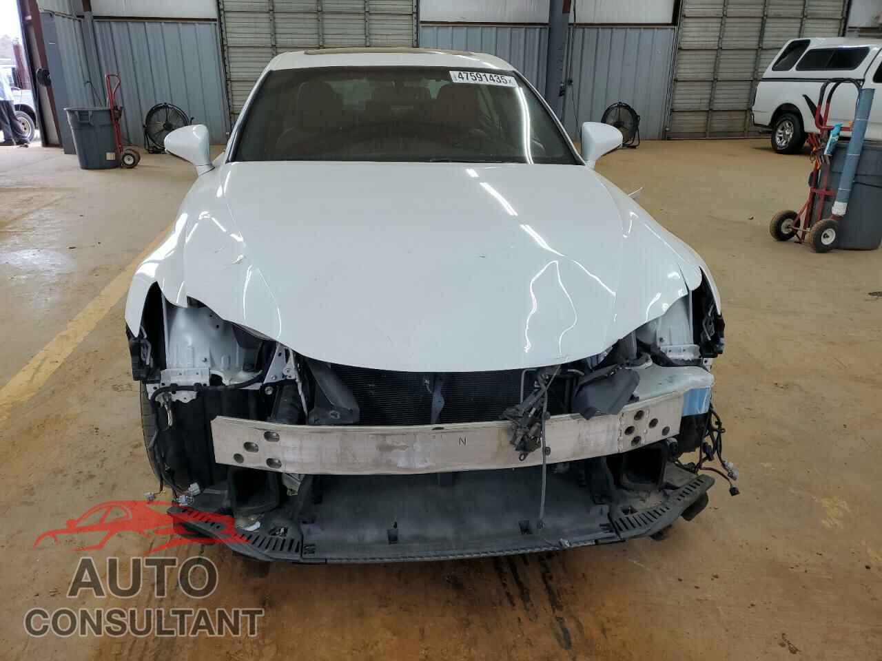 LEXUS IS 2014 - JTHBF1D20E5043299