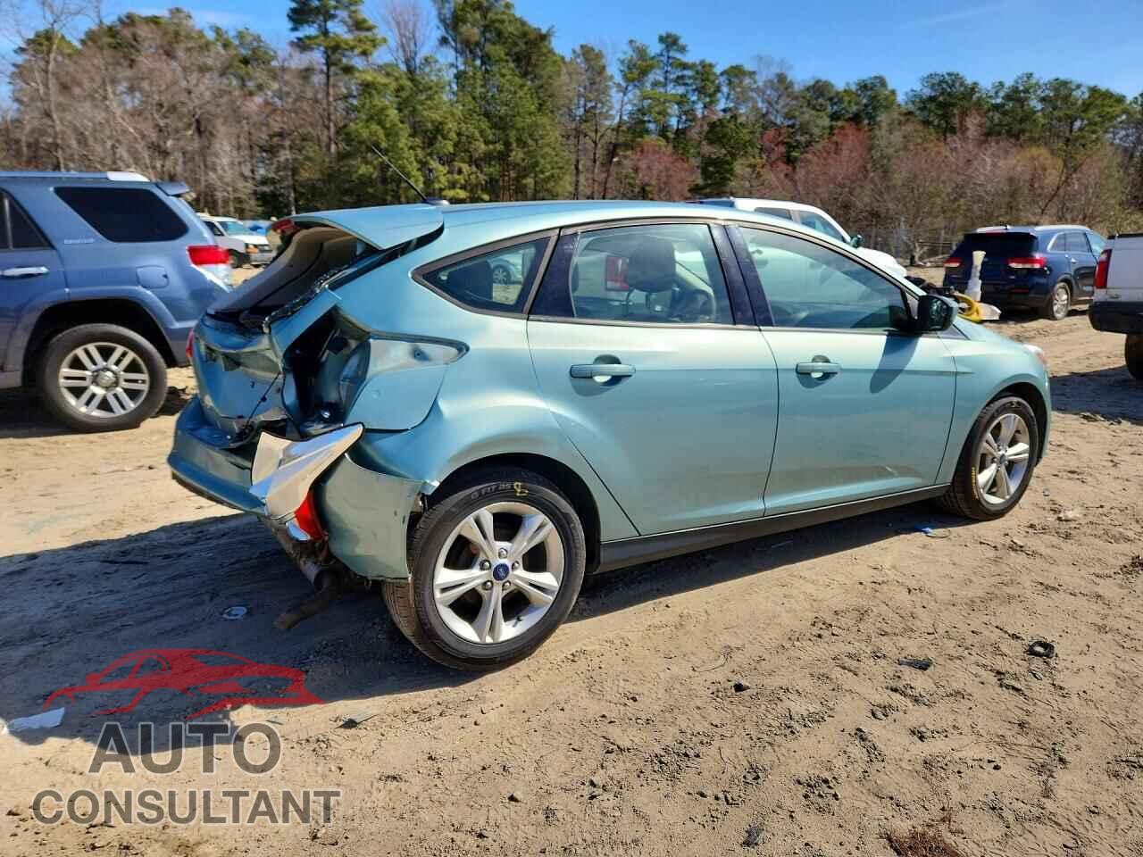 FORD FOCUS 2012 - 1FAHP3K22CL220652