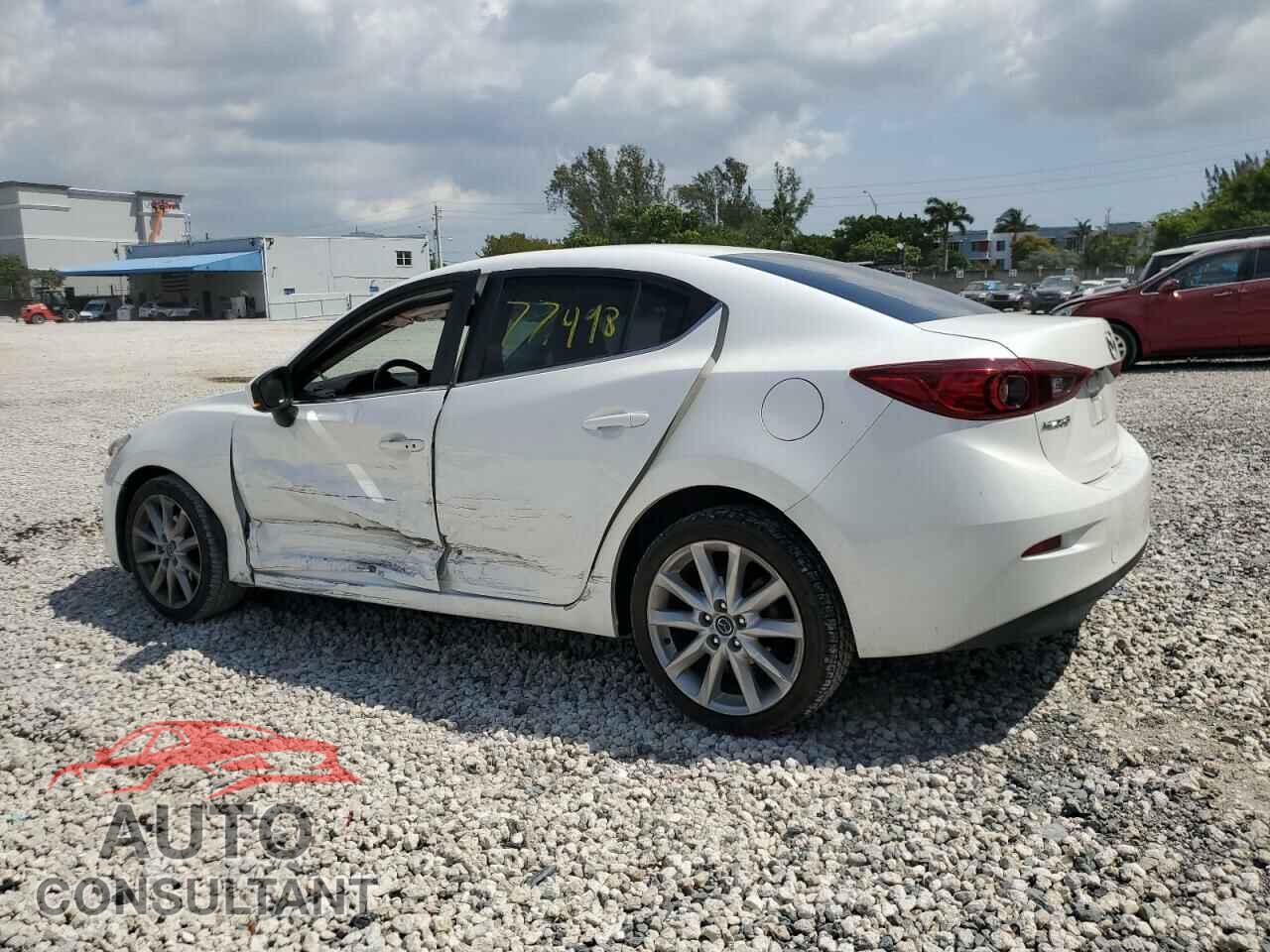 MAZDA 3 2017 - JM1BN1V73H1120421