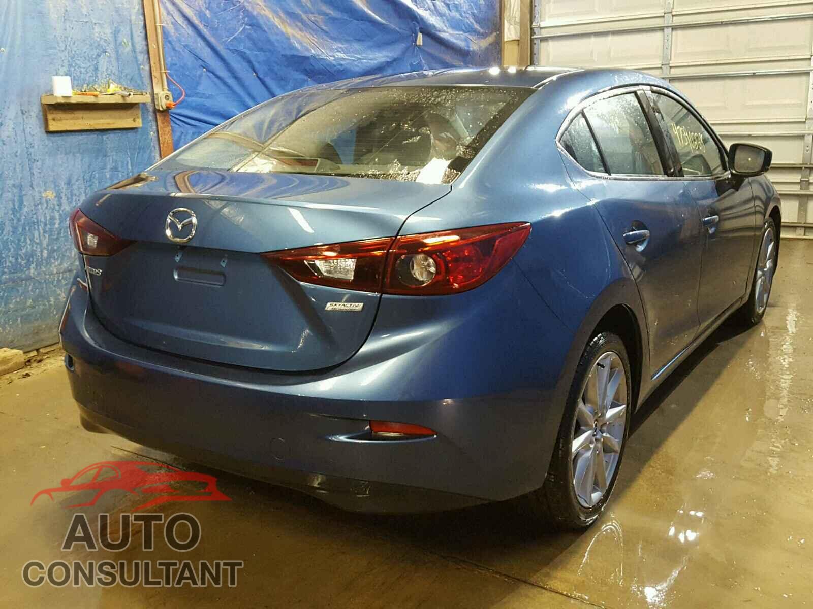 MAZDA 3 2017 - 3MZBN1V7XHM103034