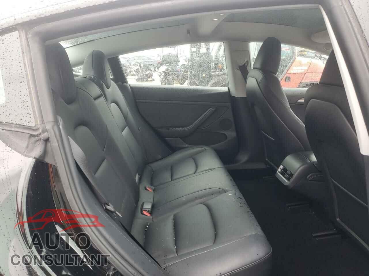 TESLA MODEL 3 2023 - 5YJ3E1EA1PF677592