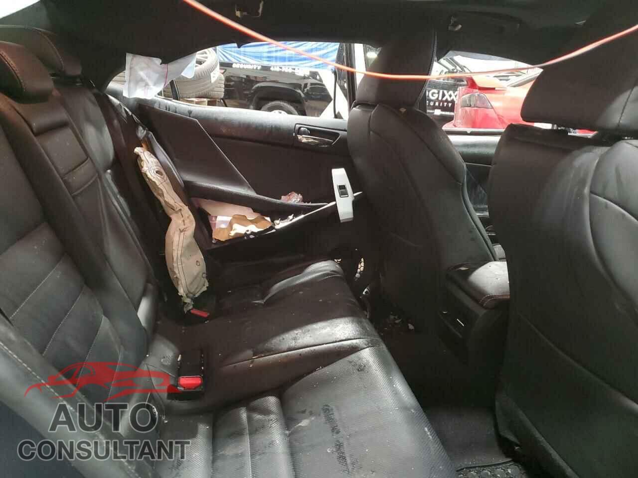 LEXUS IS 2016 - JTHBA1D24G5003406
