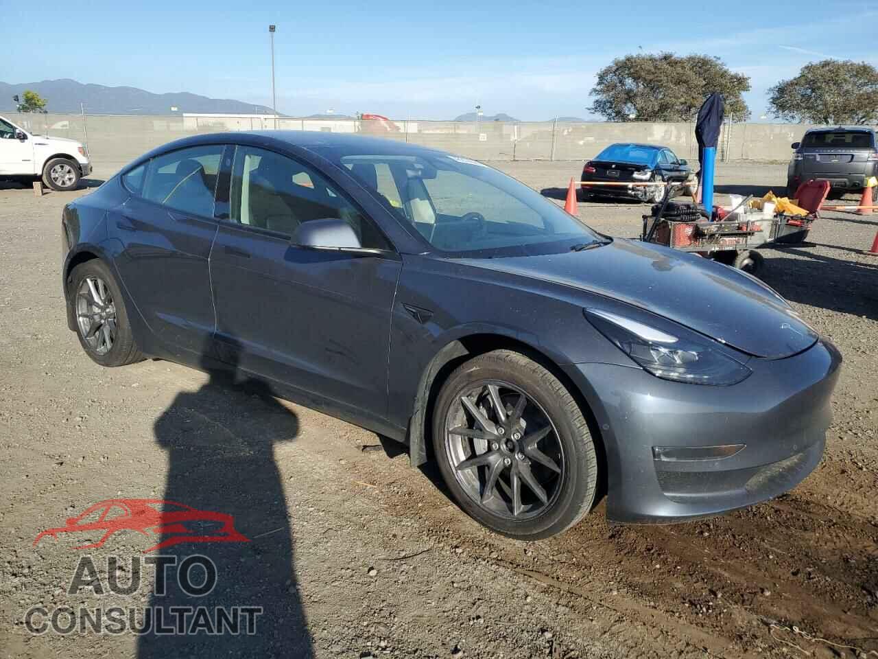 TESLA MODEL 3 2022 - 5YJ3E1EB3NF363917