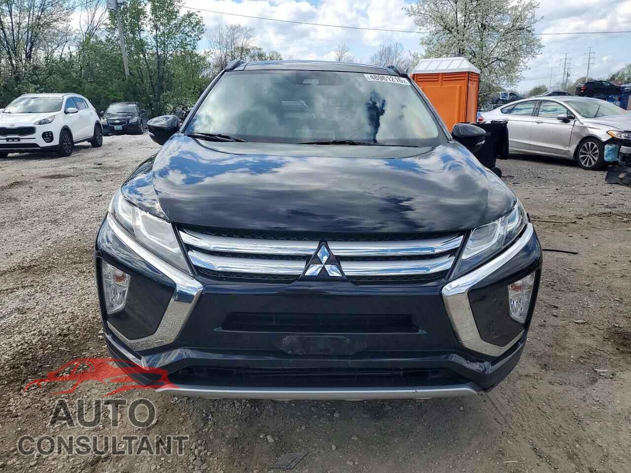 MITSUBISHI ECLIPSE 2018 - JA4AT5AA5JZ048956