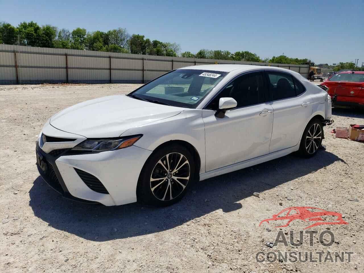 TOYOTA CAMRY 2018 - 4T1B11HK5JU596777