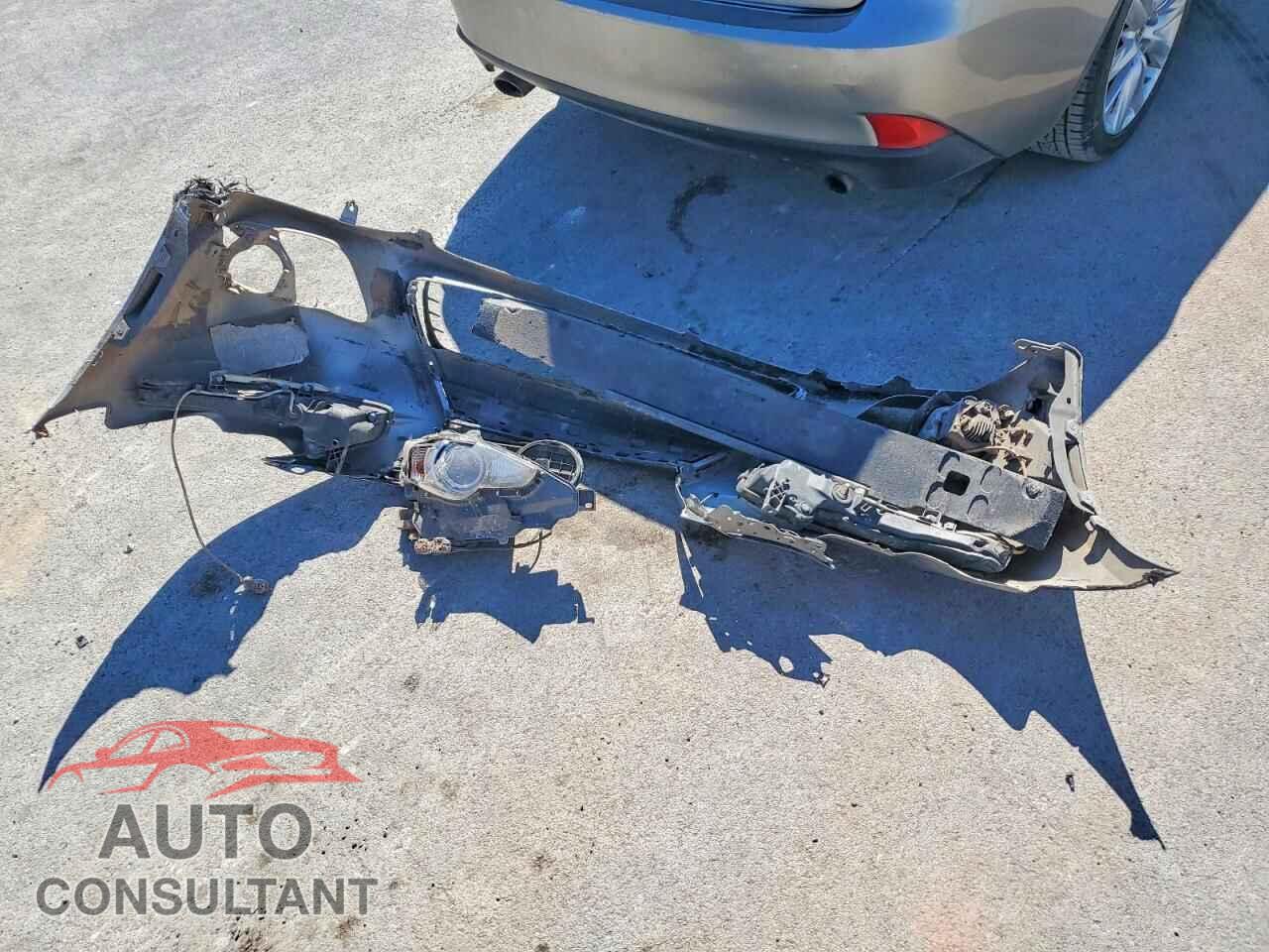 LEXUS IS 2016 - JTHBA1D29G5010920