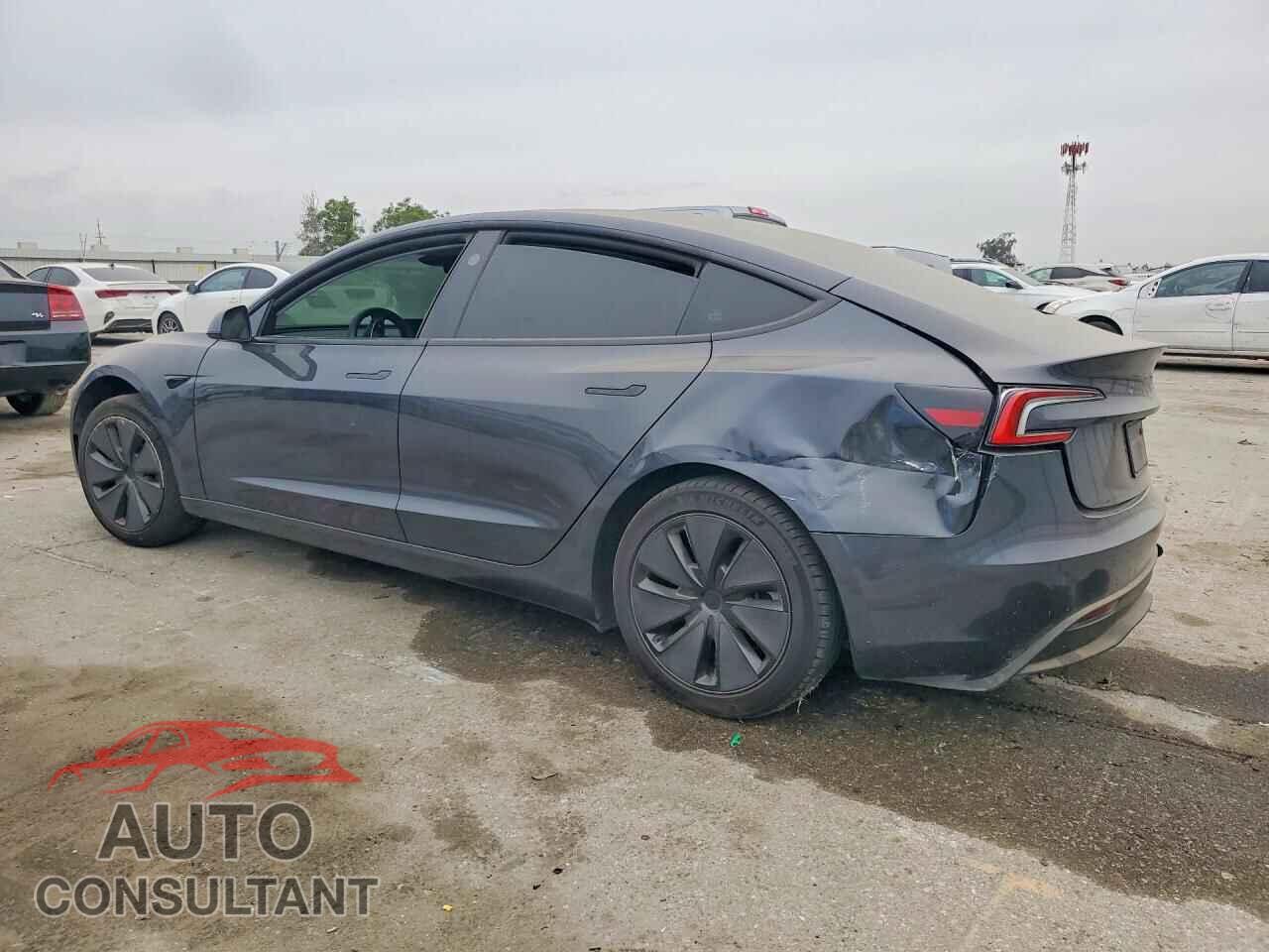 TESLA MODEL 3 2025 - 5YJ3E1EA7SF977761