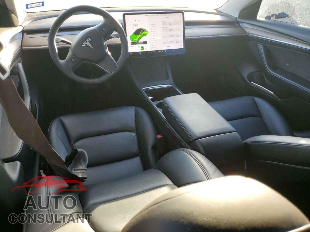TESLA MODEL 3 2021 - 5YJ3E1EA9MF100403