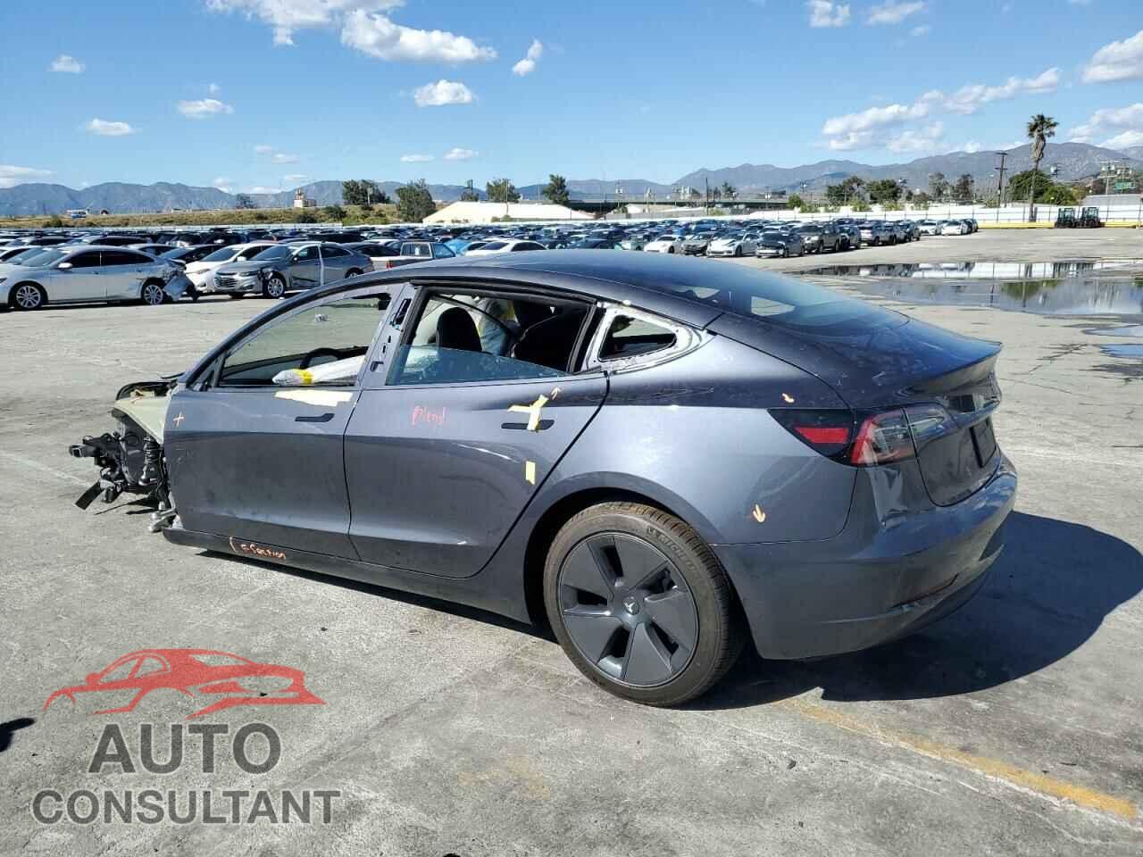 TESLA MODEL 3 2023 - 5YJ3E1EA3PF663855