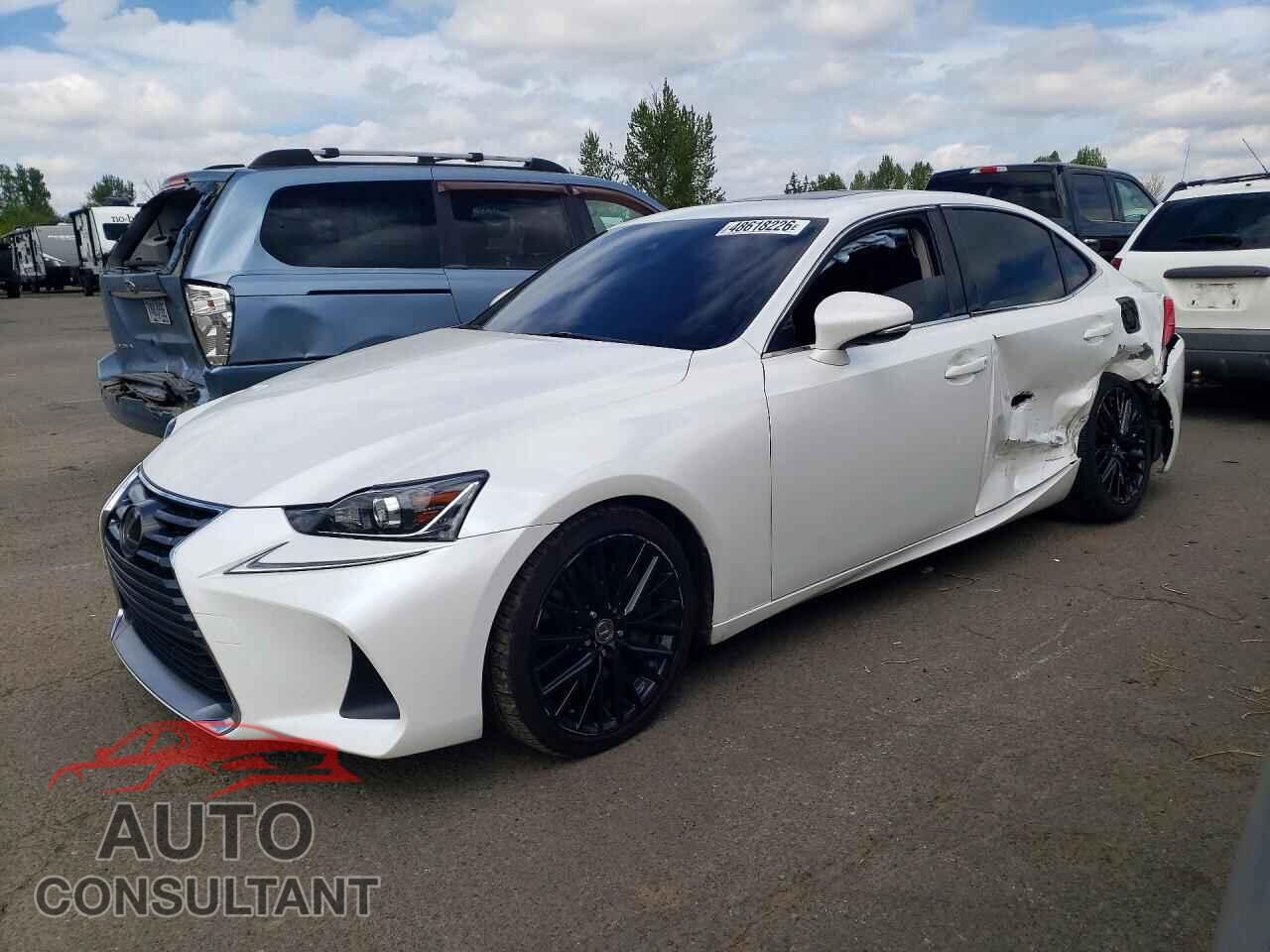 LEXUS IS 2019 - JTHC81D20K5033995