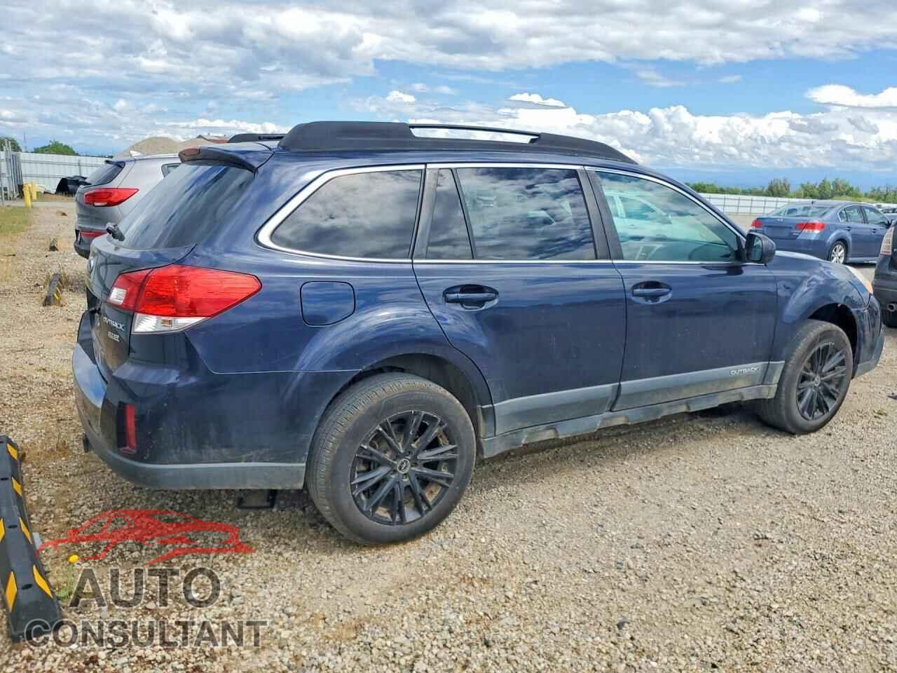 SUBARU OUTBACK 2013 - 4S4BRBCC8D3221166