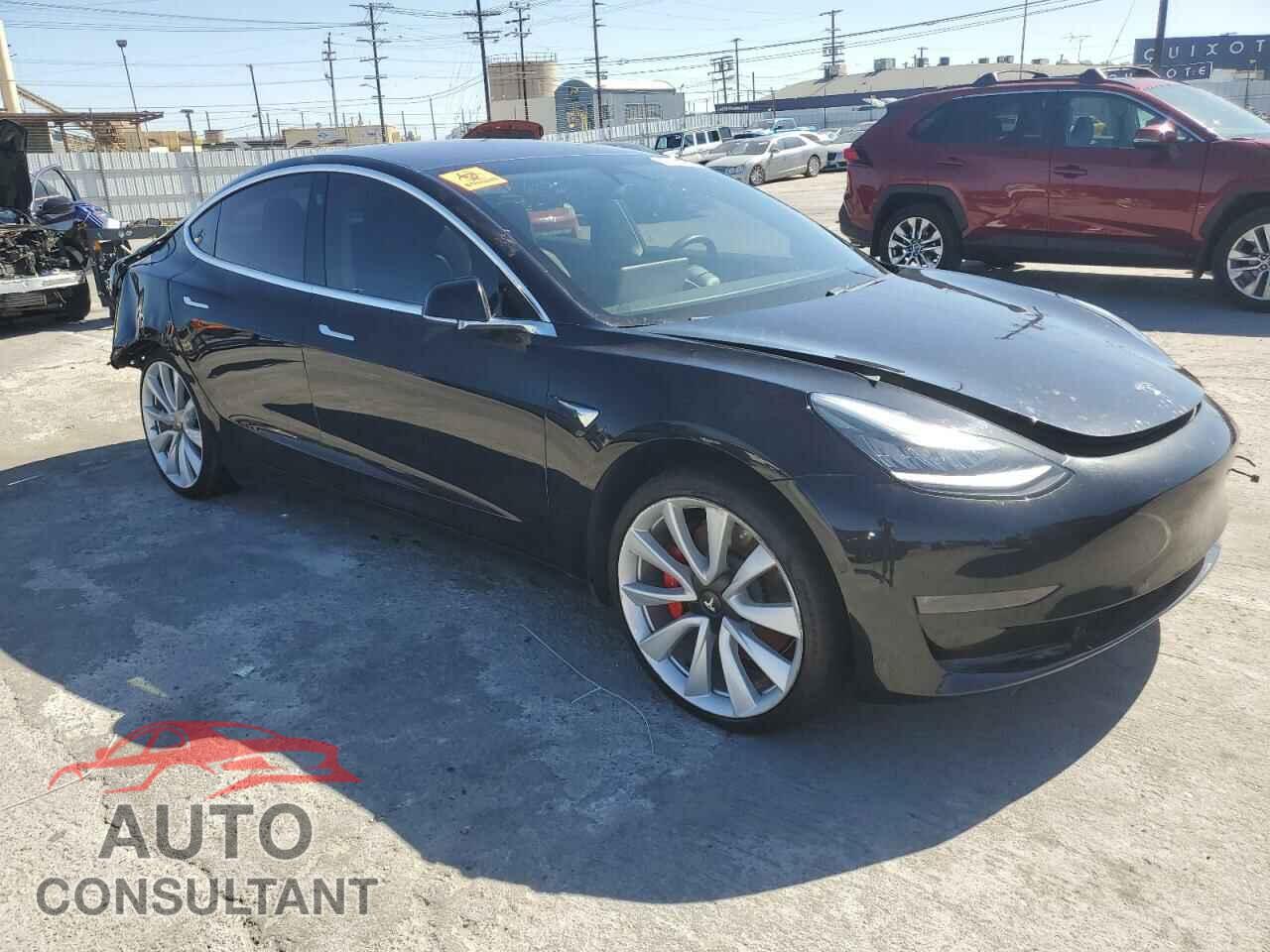 TESLA MODEL 3 2018 - 5YJ3E1EB2JF082637