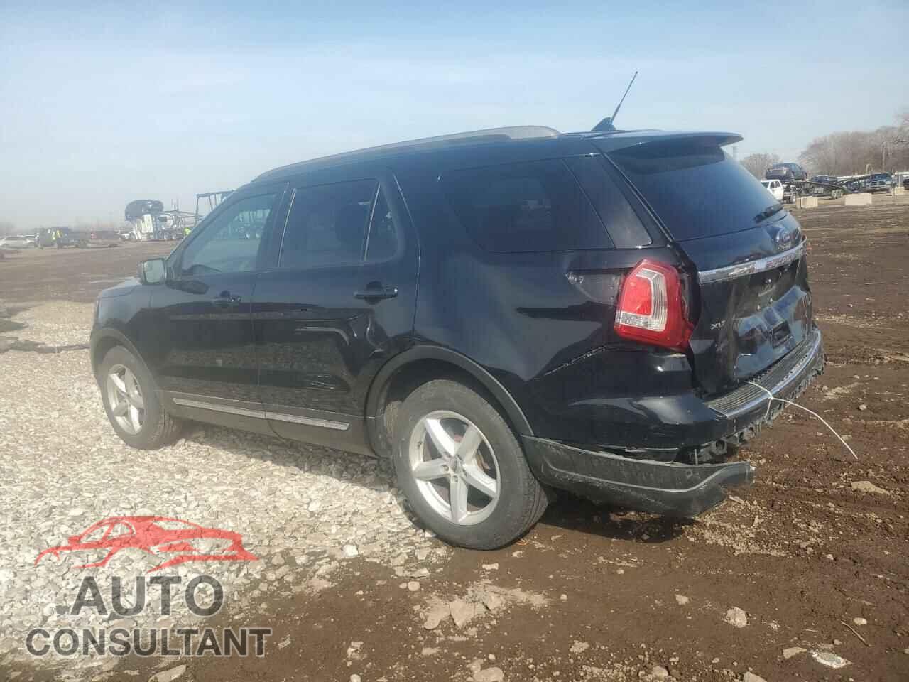 FORD EXPLORER 2018 - 1FM5K7D81JGB53192