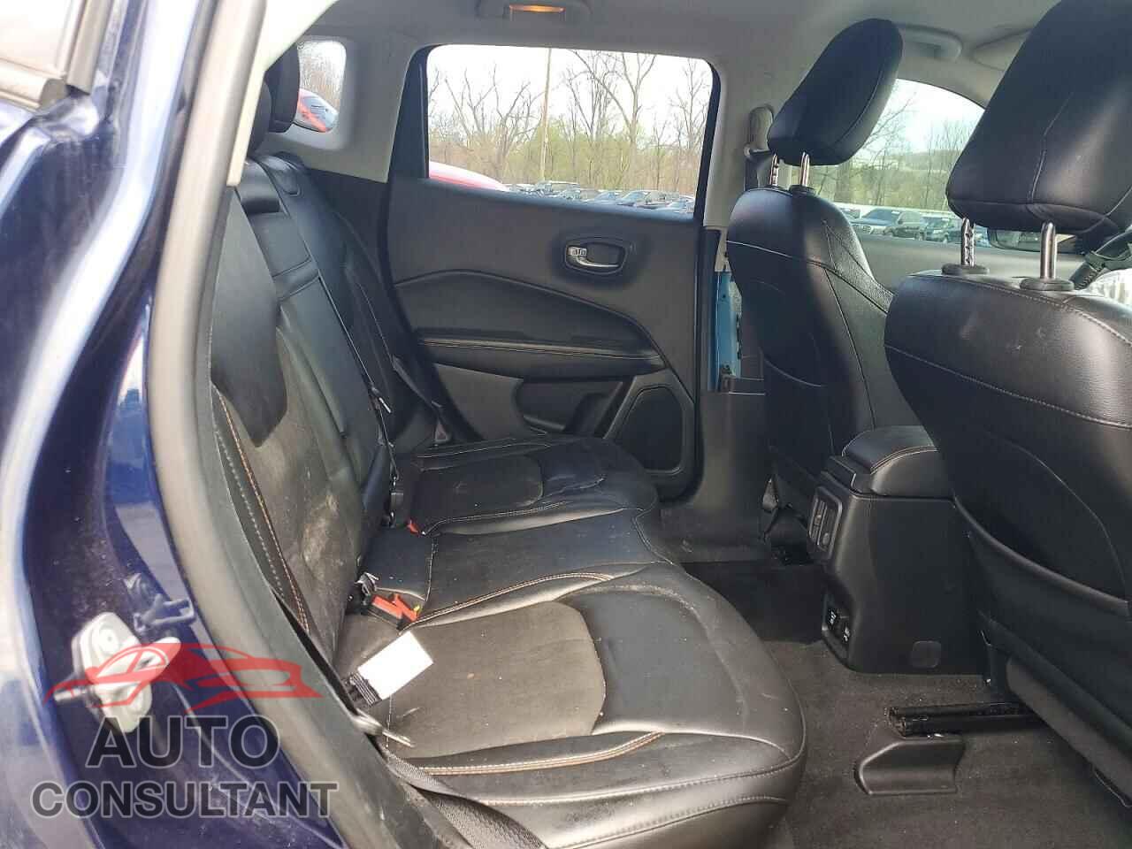 JEEP COMPASS 2018 - 3C4NJDBB6JT361987