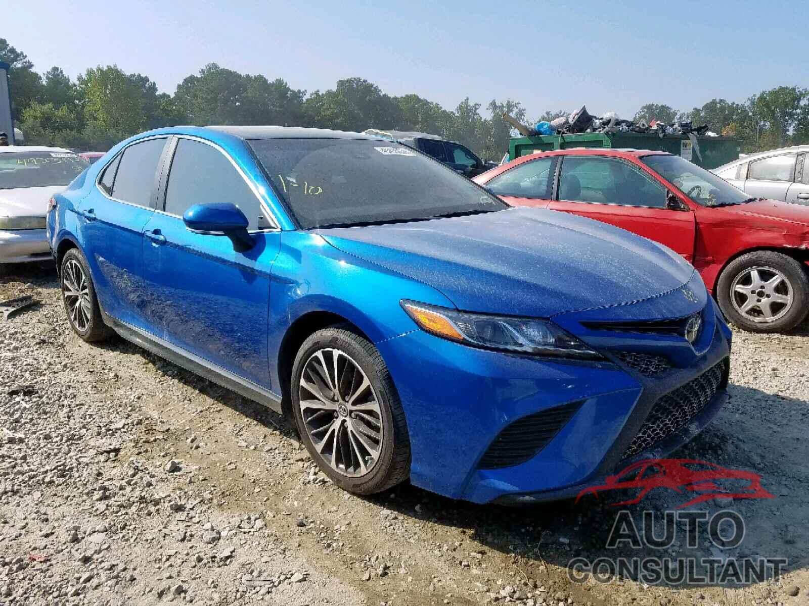 TOYOTA CAMRY 2018 - 4T1B11HK7JU151585