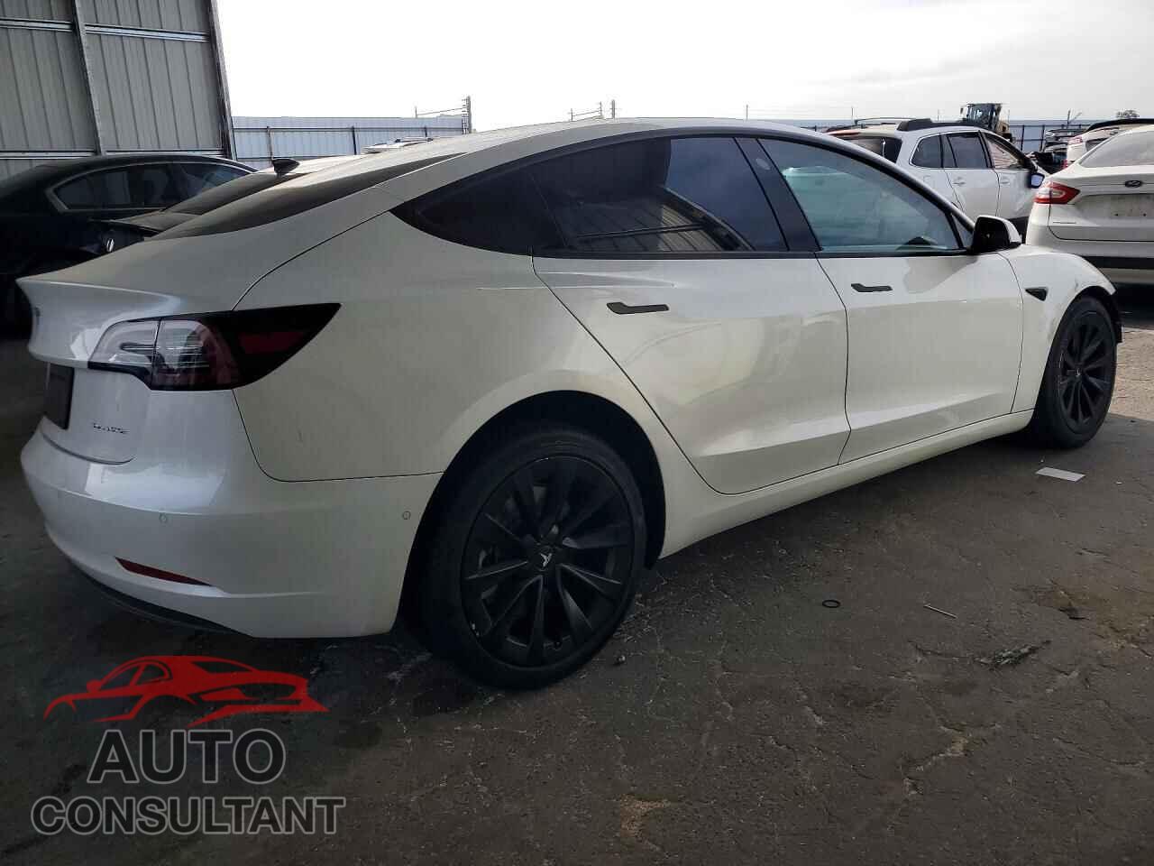 TESLA MODEL 3 2021 - 5YJ3E1EB9MF868892